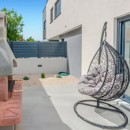 Amazing In With Wifi Holiday home